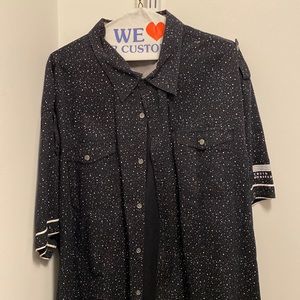 *SALE* Mens button down short sleeve, black with white accents.